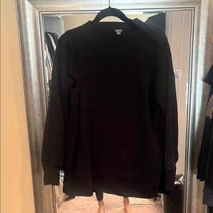 Aerie Classic Black Crewneck Sweater